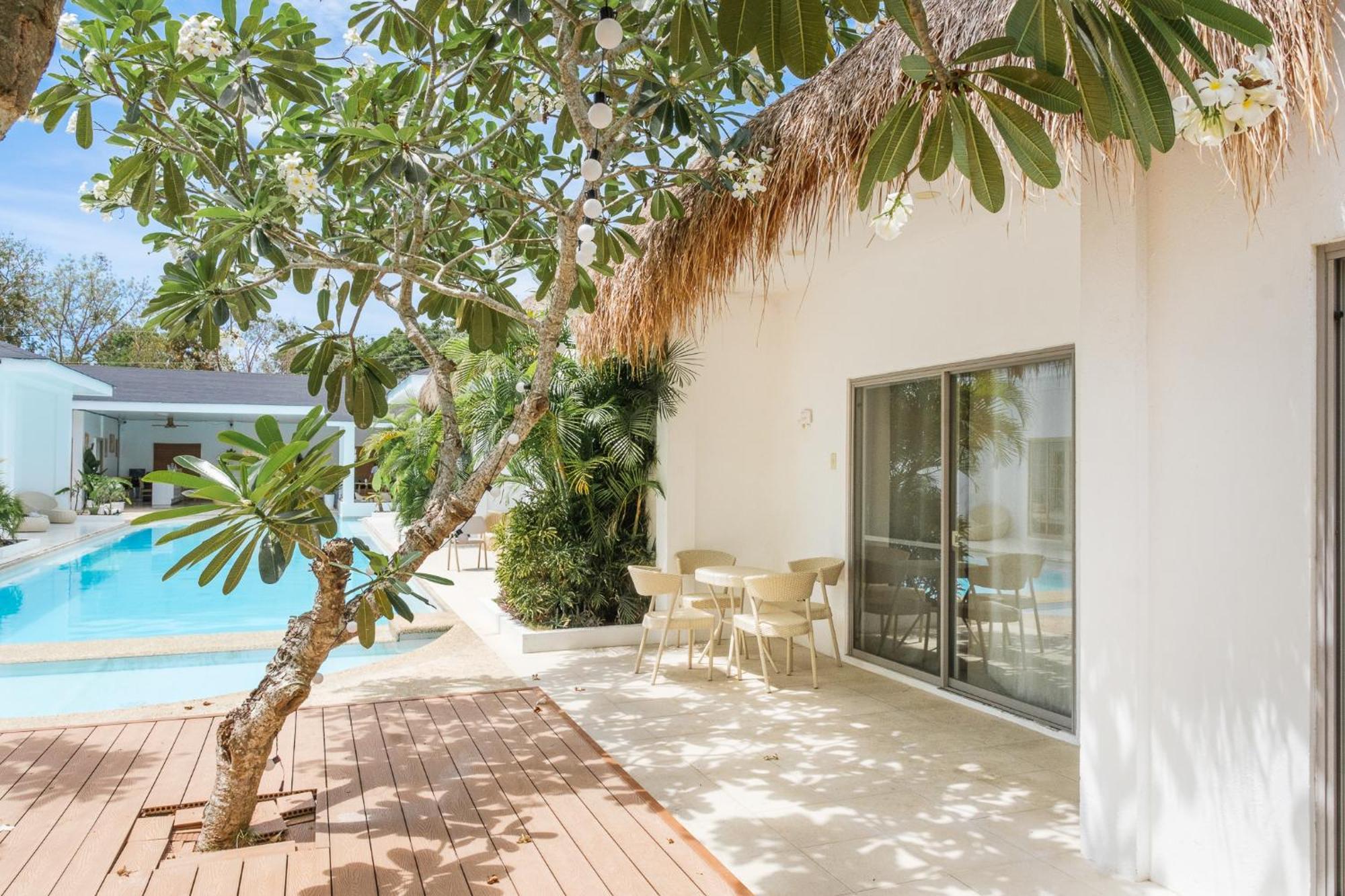Seapearl Of Alona Hotel Panglao Kültér fotó